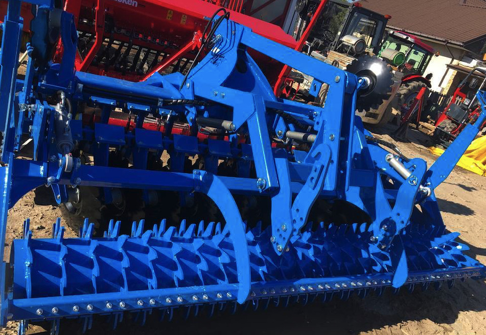 Inter-tech disc cultivator BAT02, 3,0 m - Cover crop: photos 1 Inter-tech disc cultivator BAT02, 3,0 m - Cover crop: photos 1