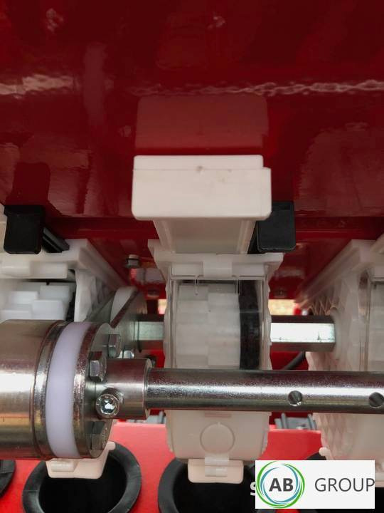 Ozdoken grain seeder Pertum S300, 3 m - single-disc coulter type - on stock - Semoir: photos 2 Ozdoken grain seeder Pertum S300, 3 m - single-disc coulter type - on stock - Semoir: photos 2