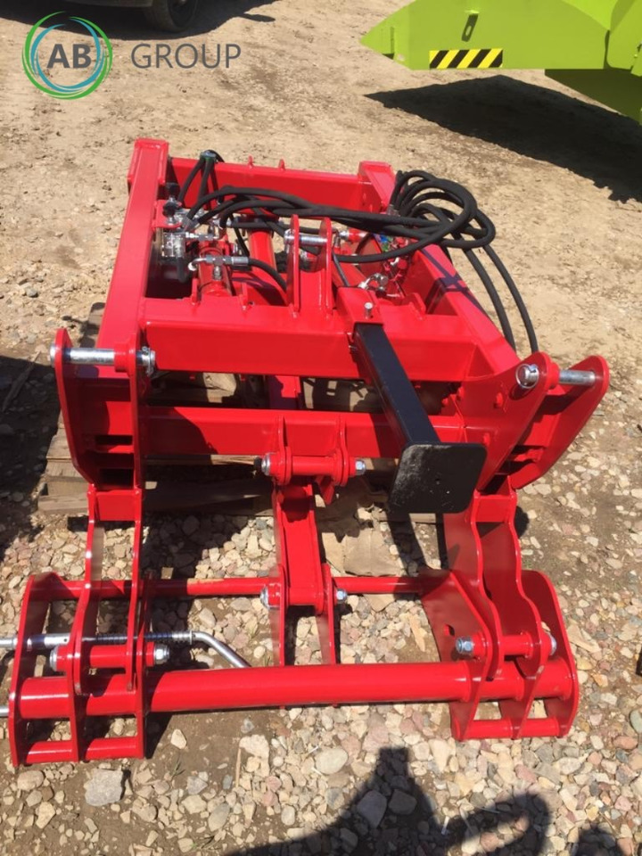 Pomarol front and rear mounted loader - Chargeur frontal pour tracteur: photos 5 Pomarol front and rear mounted loader - Chargeur frontal pour tracteur: photos 5