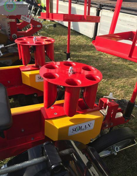 Semi-automatic carousel planter 2 rows Solan S219 K - Semoir/ Planteuse: photos 5 Semi-automatic carousel planter 2 rows Solan S219 K - Semoir/ Planteuse: photos 5