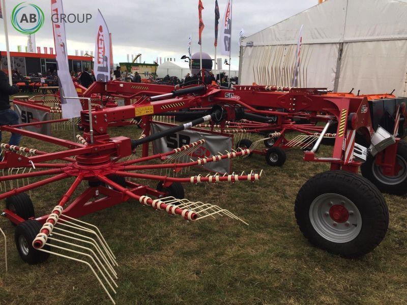 Spawex rotary rake Tajfun ZG-800 - Faneuse: photos 2 Spawex rotary rake Tajfun ZG-800 - Faneuse: photos 2