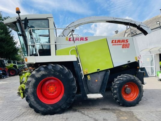 Claas JAGUAR 880 - Ensileuse: photos 1 Claas JAGUAR 880 - Ensileuse: photos 1
