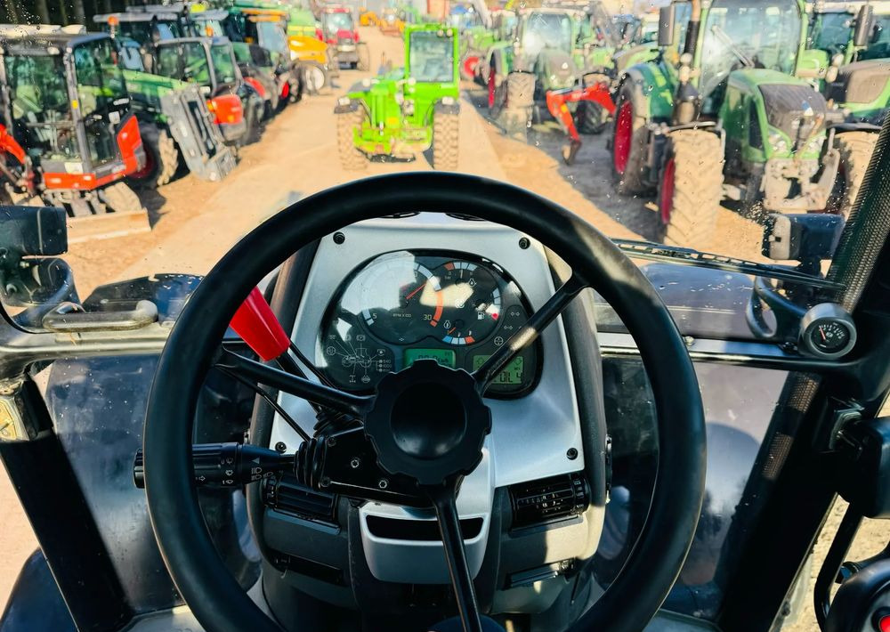 Deutz-Fahr Agrotron 200 en leasing occasion Deutz-Fahr Agrotron 200: photos 19 Deutz-Fahr Agrotron 200 en leasing occasion Deutz-Fahr Agrotron 200: photos 19