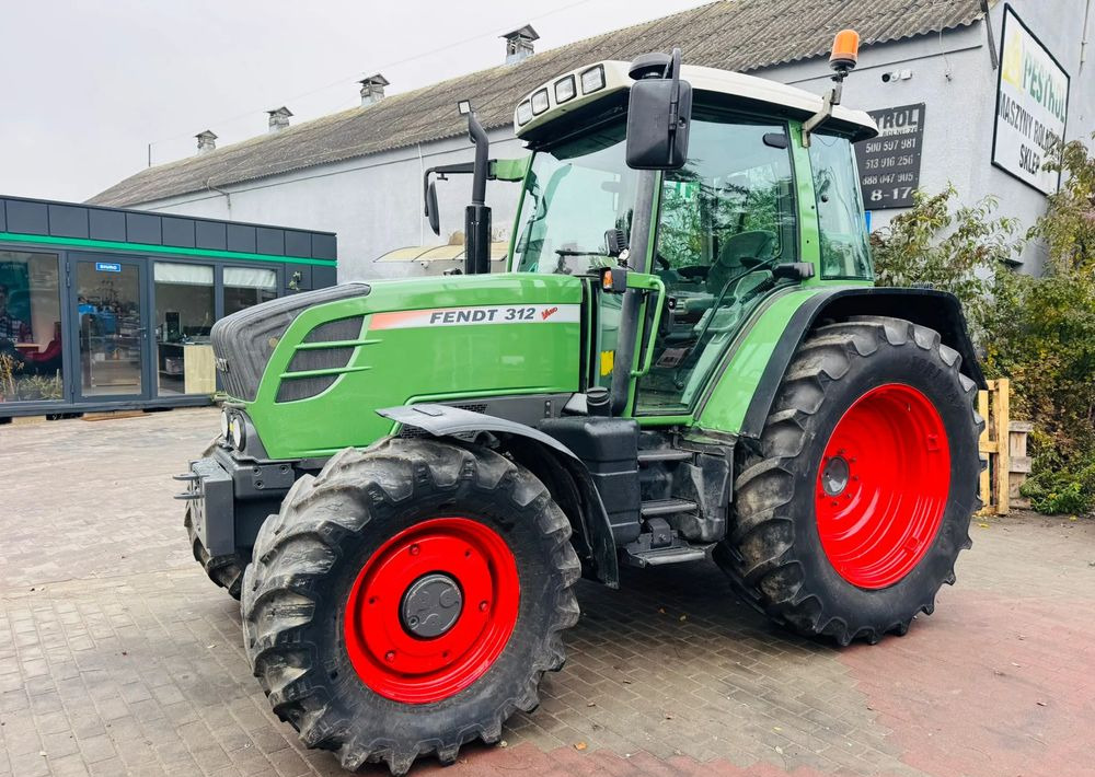 Fendt 312 Vario - Tracteur agricole: photos 1 Fendt 312 Vario - Tracteur agricole: photos 1