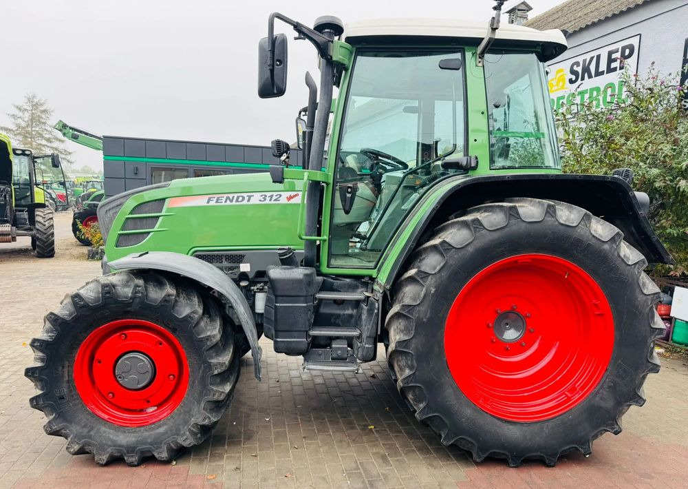 Fendt 312 Vario - Tracteur agricole: photos 2 Fendt 312 Vario - Tracteur agricole: photos 2