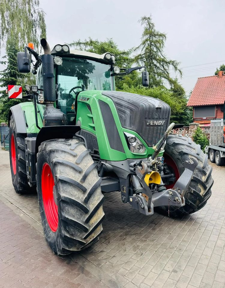 Fendt 828 Vario Profi Plus - Tracteur agricole: photos 5 Fendt 828 Vario Profi Plus - Tracteur agricole: photos 5