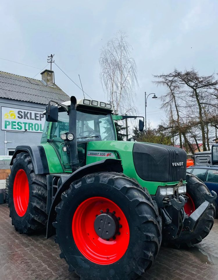 Fendt 930 Vario TMS - Tracteur agricole: photos 1 Fendt 930 Vario TMS - Tracteur agricole: photos 1