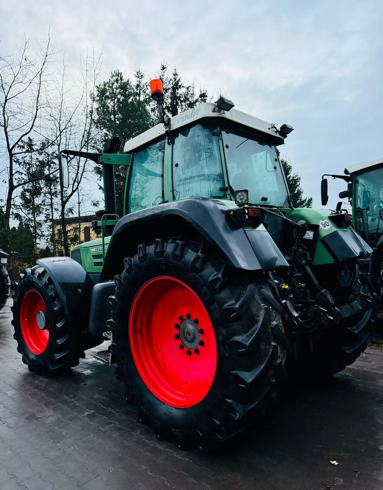 Fendt Favorit 818 - Tracteur agricole: photos 3 Fendt Favorit 818 - Tracteur agricole: photos 3