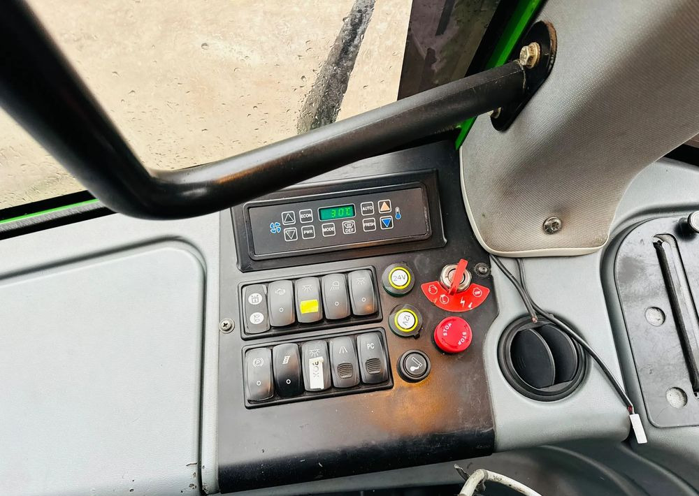 Porteur John Deere 1910E: photos 16 Porteur John Deere 1910E: photos 16