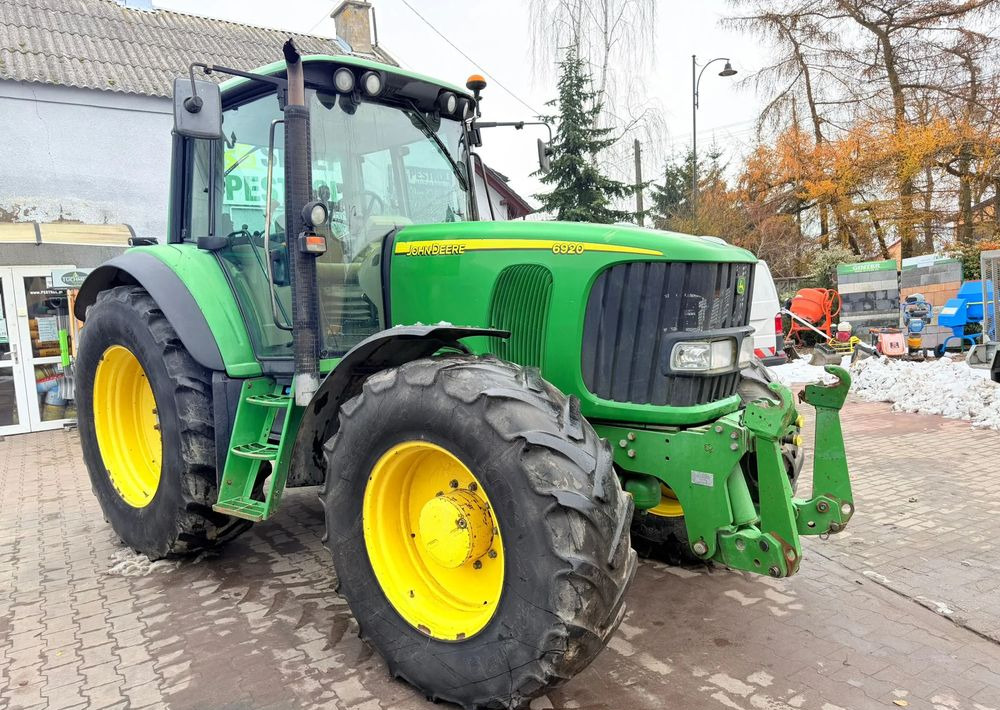 John Deere 6920 - Tracteur agricole: photos 1 John Deere 6920 - Tracteur agricole: photos 1