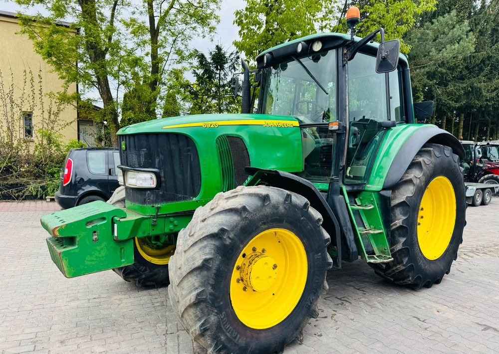 John Deere 6920 Powerquad - Tracteur agricole: photos 1 John Deere 6920 Powerquad - Tracteur agricole: photos 1