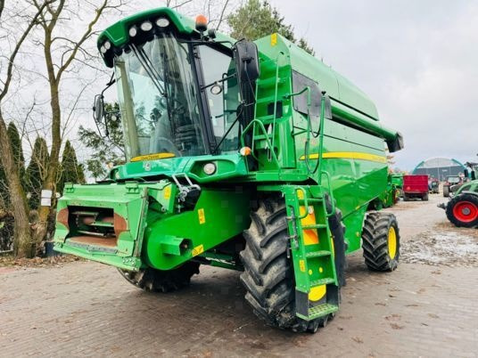 John Deere W440 - Moissonneuse-batteuse: photos 4 John Deere W440 - Moissonneuse-batteuse: photos 4