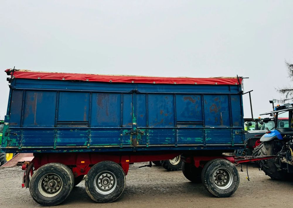 Lindner KMH16 - Remorque agricole: photos 2 Lindner KMH16 - Remorque agricole: photos 2