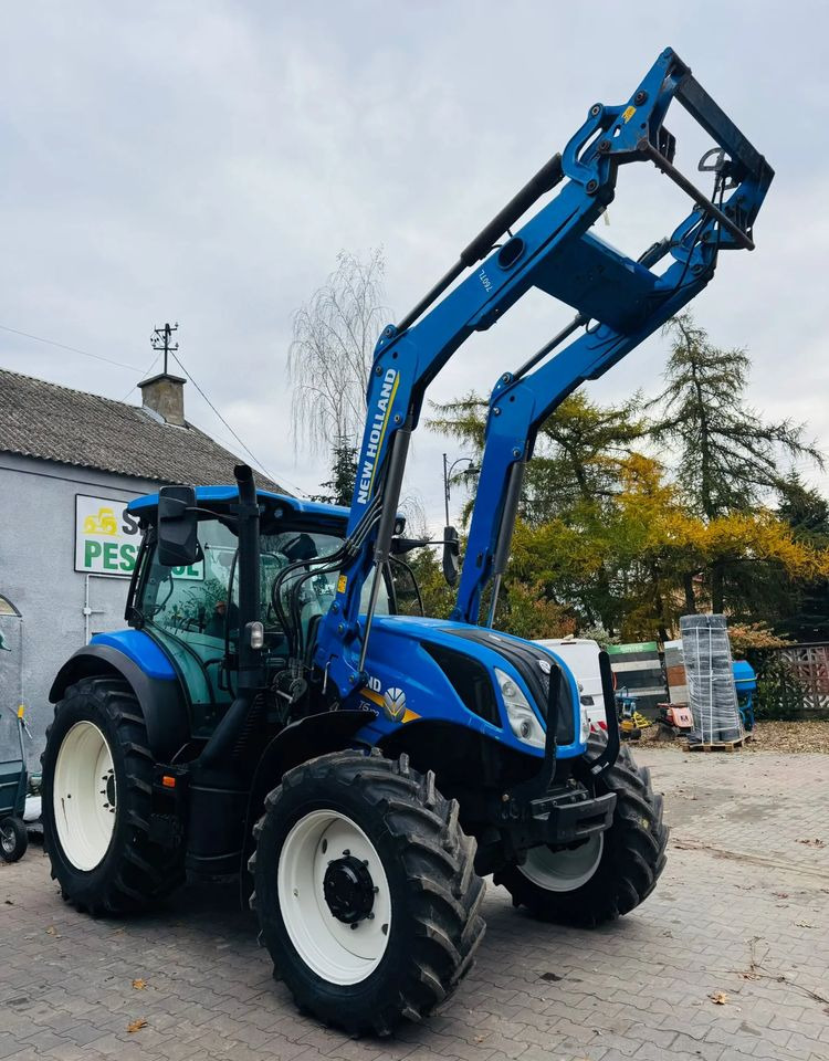 New Holland T6.180 - Tracteur agricole: photos 4 New Holland T6.180 - Tracteur agricole: photos 4