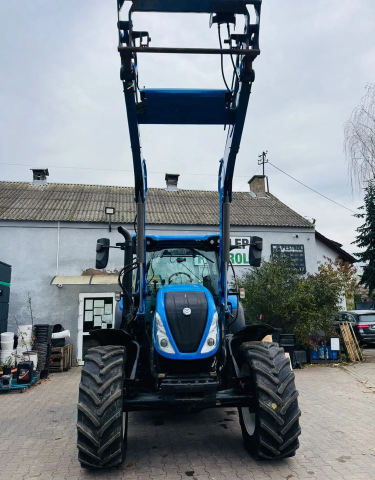 New Holland T6.180 - Tracteur agricole: photos 3 New Holland T6.180 - Tracteur agricole: photos 3
