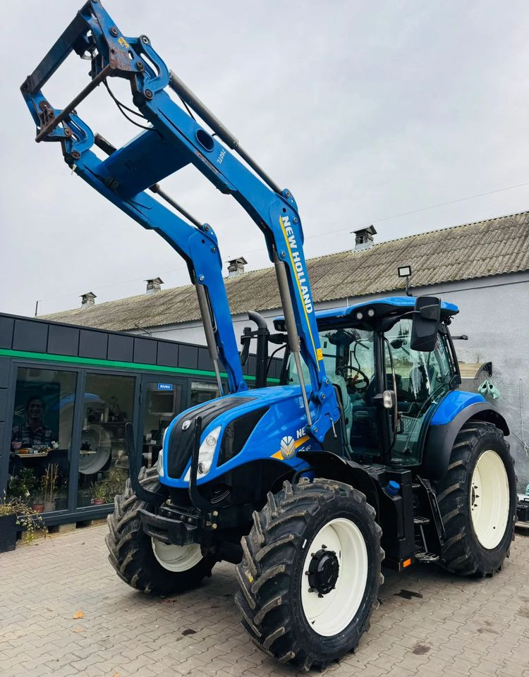 New Holland T6.180 - Tracteur agricole: photos 5 New Holland T6.180 - Tracteur agricole: photos 5