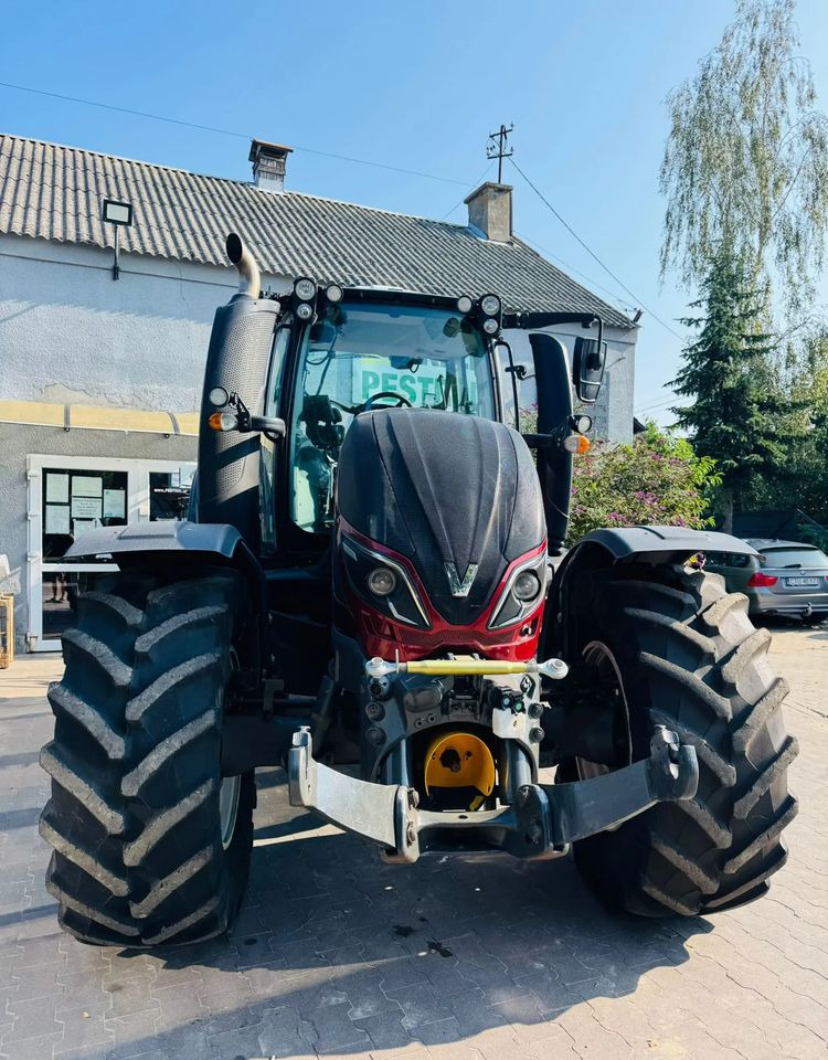 Tracteur agricole Valtra T174 Versu: photos 7
