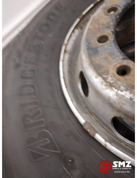 Bridgestone Occ vrachtwagenband Bridgestone Duravis M+S 315/80 - Pneu pour Camion: photos 3 Bridgestone Occ vrachtwagenband Bridgestone Duravis M+S 315/80 - Pneu pour Camion: photos 3