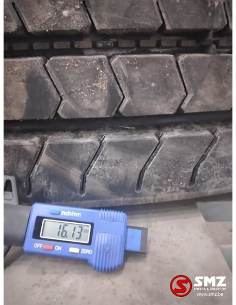 Bridgestone Occ vrachtwagenband Bridgestone R297 315/80R22.5 - Pneu pour Camion: photos 5 Bridgestone Occ vrachtwagenband Bridgestone R297 315/80R22.5 - Pneu pour Camion: photos 5