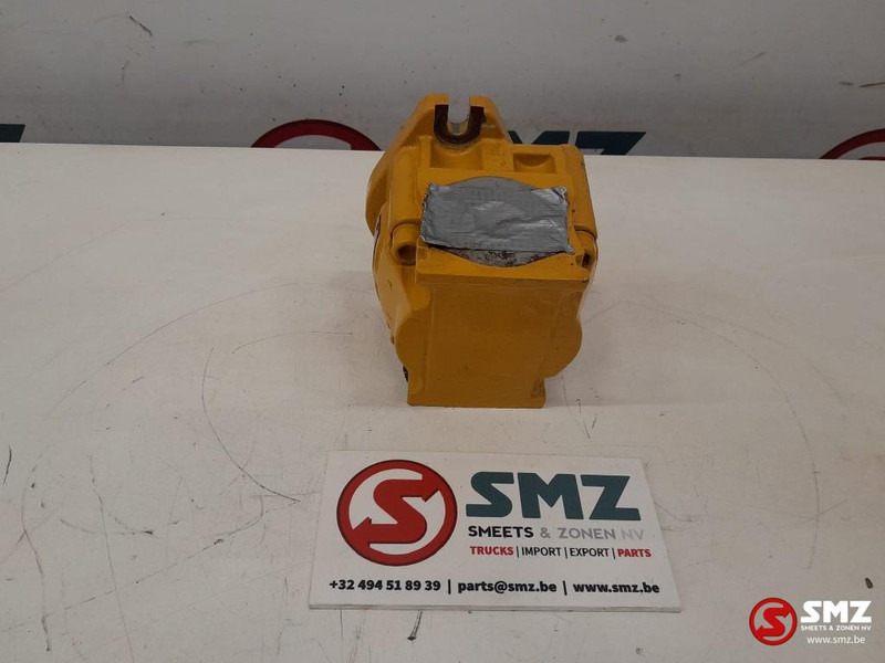 Caterpillar Auxiliary gear pump Caterpillar - Pompe hydraulique pour Matériel de manutention: photos 4 Caterpillar Auxiliary gear pump Caterpillar - Pompe hydraulique pour Matériel de manutention: photos 4