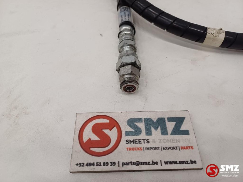 Caterpillar Hose Caterpillar - Hydraulique pour Matériel de manutention: photos 3 Caterpillar Hose Caterpillar - Hydraulique pour Matériel de manutention: photos 3