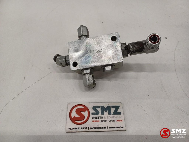 Caterpillar Hydraulic block Caterpillar - Hydraulique pour Camion: photos 5 Caterpillar Hydraulic block Caterpillar - Hydraulique pour Camion: photos 5