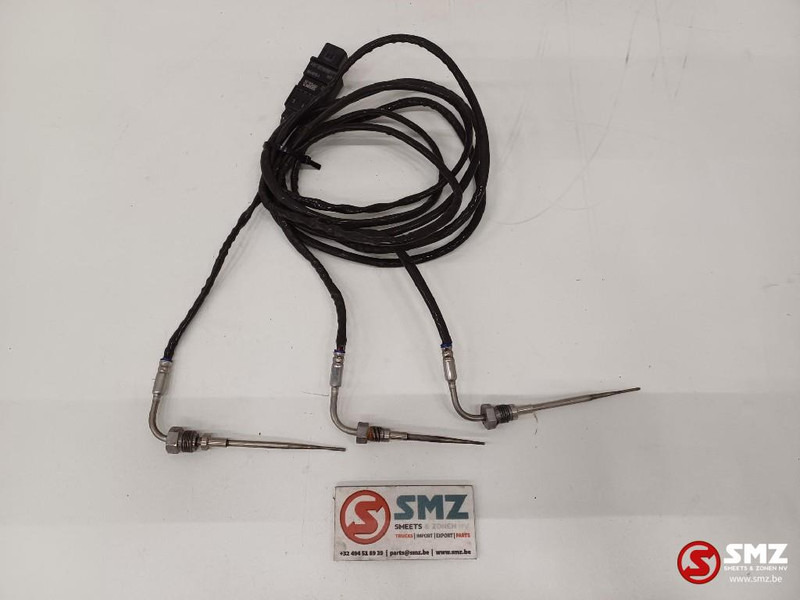 Caterpillar Sensor temperature Caterpillar - Capteur pour Camion: photos 1 Caterpillar Sensor temperature Caterpillar - Capteur pour Camion: photos 1