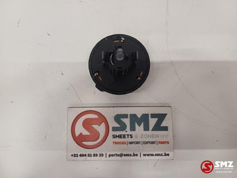 Caterpillar Switch As push botton Caterpillar - Système électrique pour Camion: photos 3 Caterpillar Switch As push botton Caterpillar - Système électrique pour Camion: photos 3