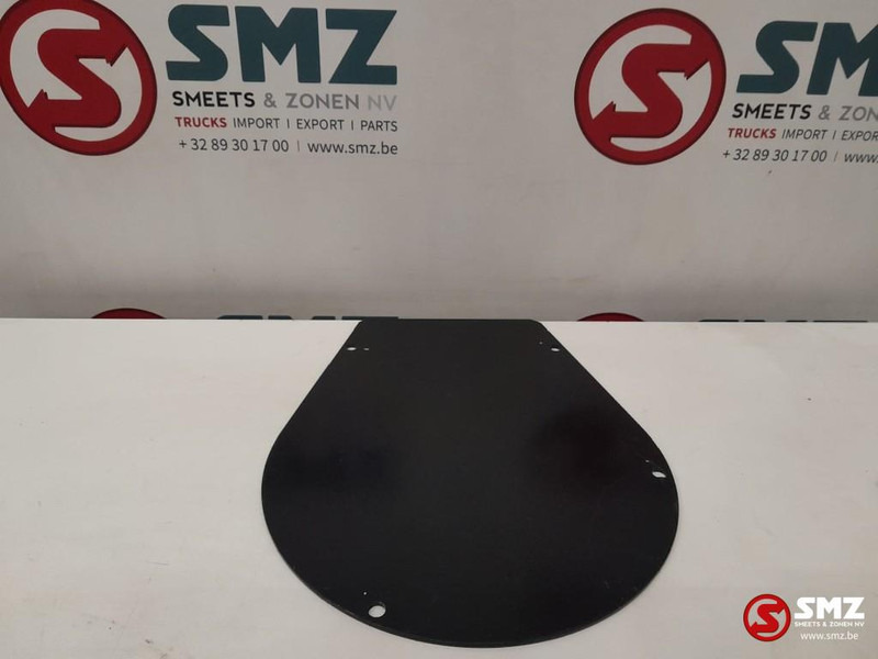 Caterpillar Travel motor guard steel plate Caterpillar - Frame/ Châssis pour Matériel de manutention: photos 4 Caterpillar Travel motor guard steel plate Caterpillar - Frame/ Châssis pour Matériel de manutention: photos 4