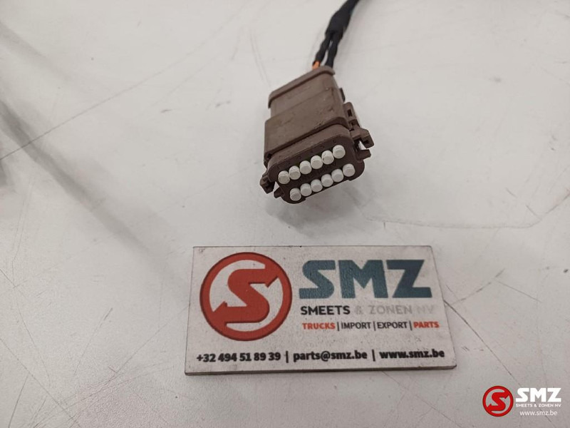 Caterpillar Wiring harnesses chassis + lightning Caterpillar - Câble/ Fil pour Camion: photos 3 Caterpillar Wiring harnesses chassis + lightning Caterpillar - Câble/ Fil pour Camion: photos 3