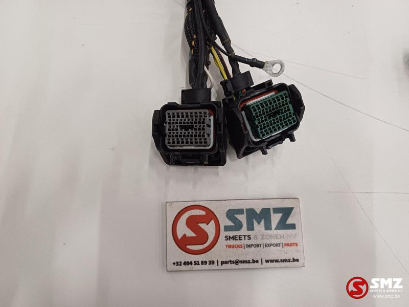 Caterpillar Wiring harnesses chassis + lightning Caterpillar - Câble/ Fil pour Camion: photos 2 Caterpillar Wiring harnesses chassis + lightning Caterpillar - Câble/ Fil pour Camion: photos 2