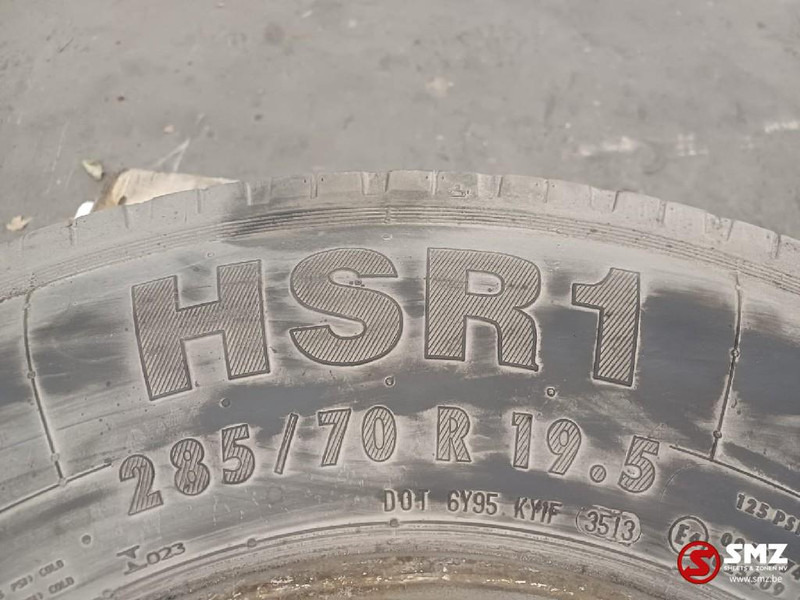Continental Occ vrachtwagenband 285/70R19.5 146/144M Continent - Pneu pour Camion: photos 3 Continental Occ vrachtwagenband 285/70R19.5 146/144M Continent - Pneu pour Camion: photos 3