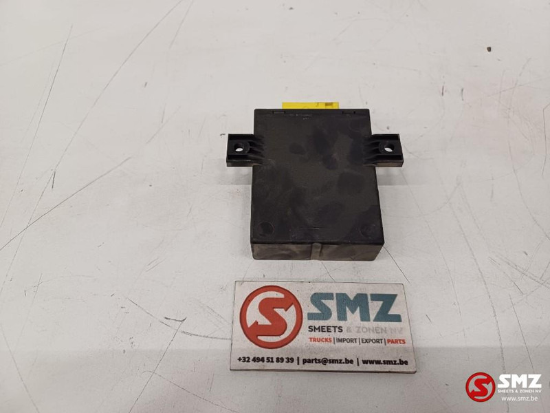 DAF Occ ECU CDS4 regeleenheid DAF - Bloc de gestion pour Camion: photos 2 DAF Occ ECU CDS4 regeleenheid DAF - Bloc de gestion pour Camion: photos 2