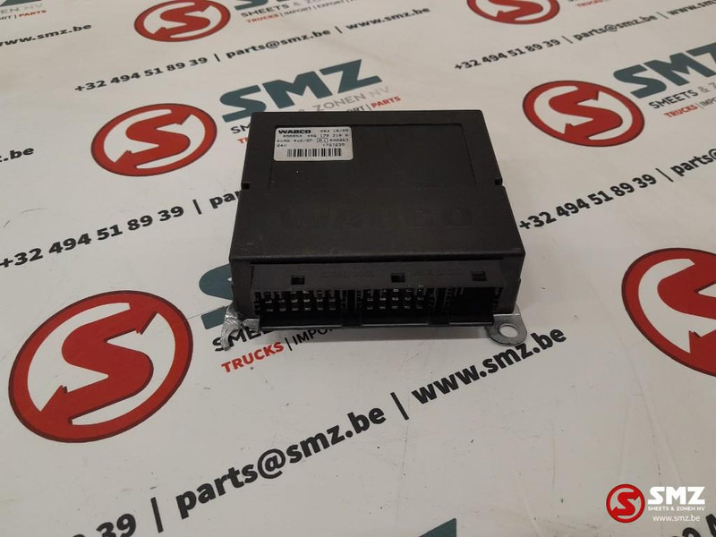 DAF Occ ECU ECAS regeleenheid DAF - Bloc de gestion pour Camion: photos 1 DAF Occ ECU ECAS regeleenheid DAF - Bloc de gestion pour Camion: photos 1