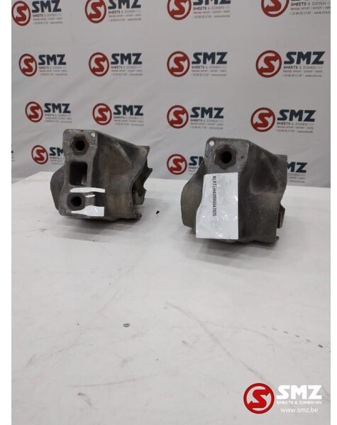 DAF Occ Motorsteunen voorzijde DAF XF106 - Support de moteur pour Camion: photos 2 DAF Occ Motorsteunen voorzijde DAF XF106 - Support de moteur pour Camion: photos 2