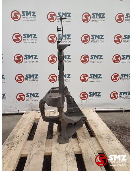 DAF Occ chassissteun rechts DAF - Frame/ Châssis pour Camion: photos 4 DAF Occ chassissteun rechts DAF - Frame/ Châssis pour Camion: photos 4