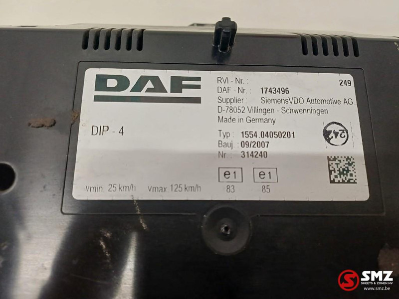 DAF Occ instrumentenpaneel DAF - Panel de instrumentos pour Camion: photos 4 DAF Occ instrumentenpaneel DAF - Panel de instrumentos pour Camion: photos 4
