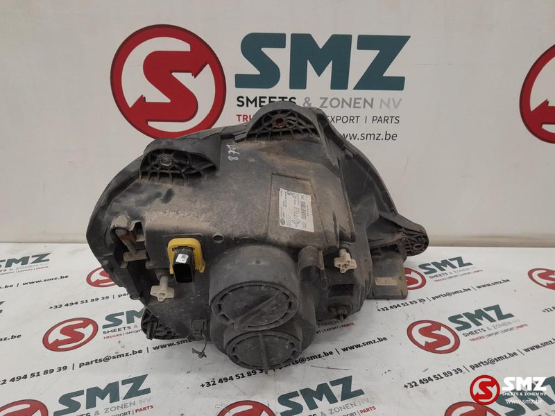 DAF Occ koplamp links DAF - Feu avant pour Camion: photos 2 DAF Occ koplamp links DAF - Feu avant pour Camion: photos 2