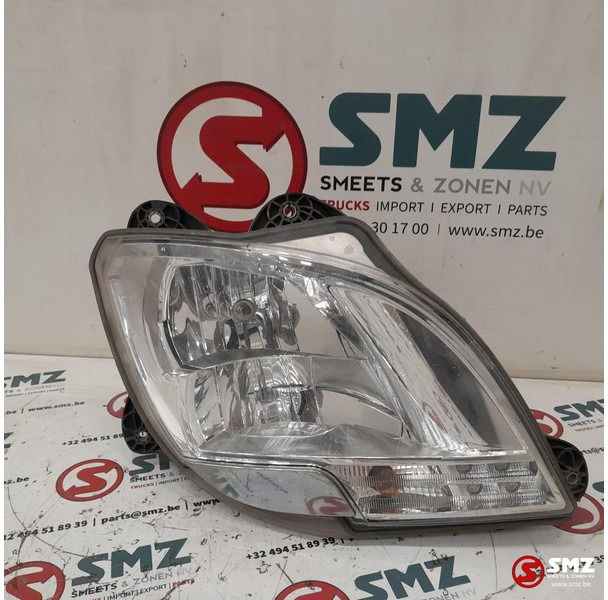 DAF Occ koplamp rechts DAF - Feu avant pour Camion: photos 1 DAF Occ koplamp rechts DAF - Feu avant pour Camion: photos 1