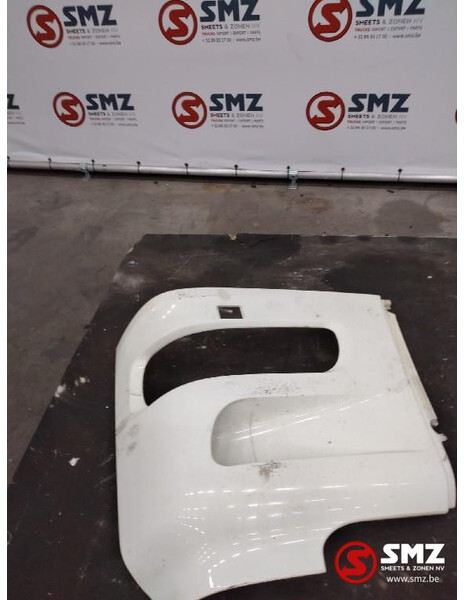 DAF Occ koplamppaneel rechts Daf 1398285 - Pare-chocs pour Camion: photos 1 DAF Occ koplamppaneel rechts Daf 1398285 - Pare-chocs pour Camion: photos 1