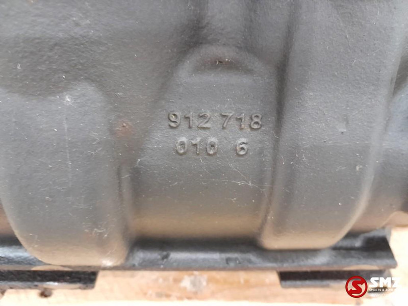 DAF Occ luchtcompressor + sturrbekrachtigingspomp DAF - Moteur et pièces pour Camion: photos 5 DAF Occ luchtcompressor + sturrbekrachtigingspomp DAF - Moteur et pièces pour Camion: photos 5