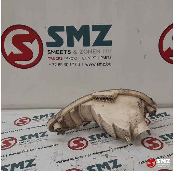 DAF Occ mistlicht links DAF - Feu anti-brouillard pour Camion: photos 2 DAF Occ mistlicht links DAF - Feu anti-brouillard pour Camion: photos 2