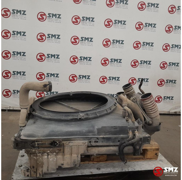 DAF Occ radiator + intercooler + expansievat DAF - Radiateur pour Camion: photos 3 DAF Occ radiator + intercooler + expansievat DAF - Radiateur pour Camion: photos 3