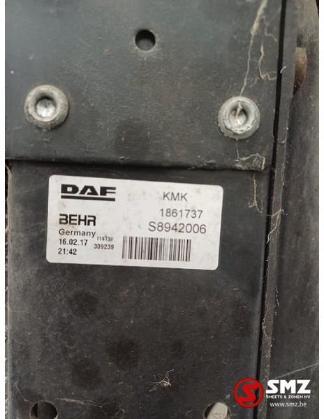 DAF Occ radiator + intercooler + expansievat DAF - Radiateur pour Camion: photos 3 DAF Occ radiator + intercooler + expansievat DAF - Radiateur pour Camion: photos 3
