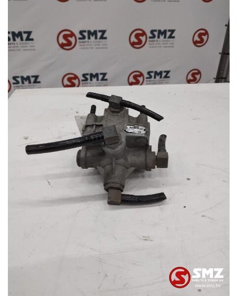DAF Occ relaisklep DAF XF106 - Valve de frein pour Camion: photos 1 DAF Occ relaisklep DAF XF106 - Valve de frein pour Camion: photos 1