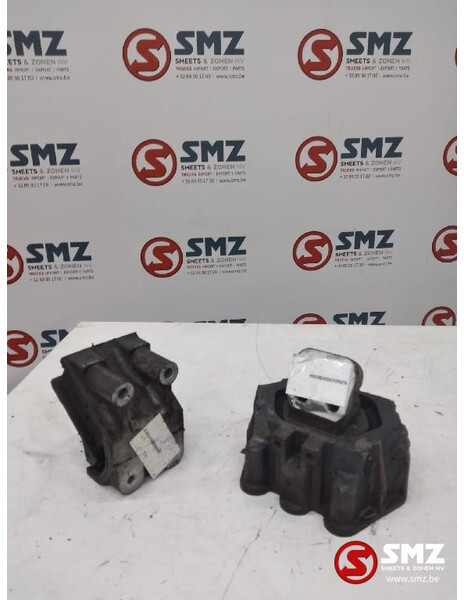 DAF Occ set motorsteunen DAF XF95 1664140 742811-01 - Support de moteur pour Camion: photos 2 DAF Occ set motorsteunen DAF XF95 1664140 742811-01 - Support de moteur pour Camion: photos 2