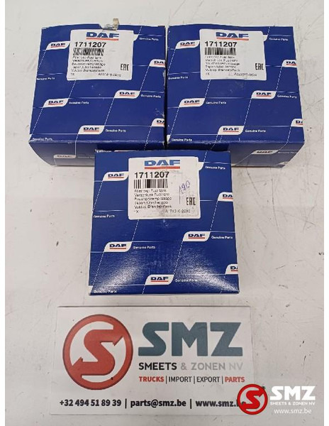 DAF Occ set van 3 tankdoppen DAF - Système de carburant pour Camion: photos 3 DAF Occ set van 3 tankdoppen DAF - Système de carburant pour Camion: photos 3