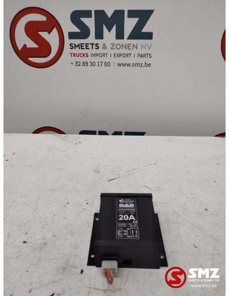 DAF Occ spanningsomvormer 24V-12V 20A DAF XF105 - Système électrique pour Camion: photos 1 DAF Occ spanningsomvormer 24V-12V 20A DAF XF105 - Système électrique pour Camion: photos 1