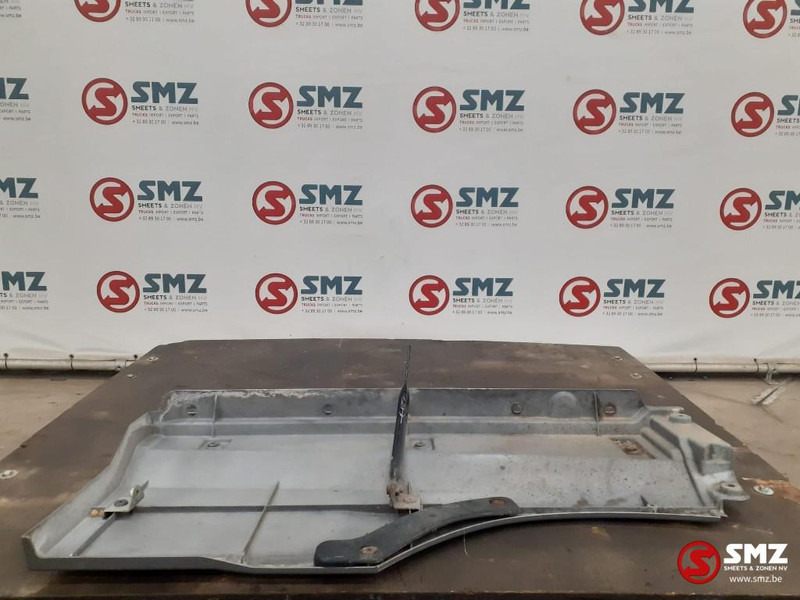 DAF Occ spatbordverlenging links DAF - Carrosserie et extérieur pour Camion: photos 3 DAF Occ spatbordverlenging links DAF - Carrosserie et extérieur pour Camion: photos 3