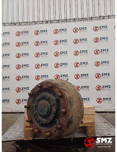 Deutz Occ vooras + differentiëel 170D21 Deutz - Commande de gouvernail pour Camion: photos 4 Deutz Occ vooras + differentiëel 170D21 Deutz - Commande de gouvernail pour Camion: photos 4